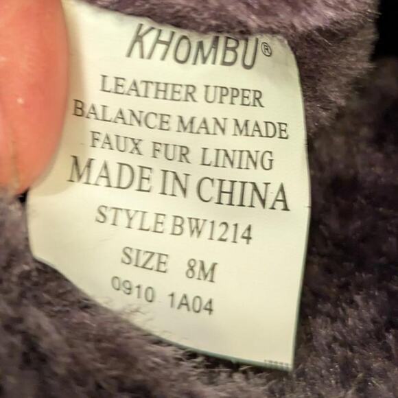 Khombu Black Leather Fur Boots - Picture 4 of 6